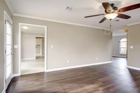 Living - 4646 La Ct, Evans, GA 30809 photo 3 of 6