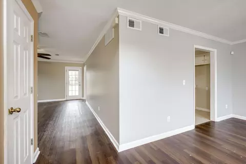 Entry Way - 4646 La Ct, Evans, GA 30809 photo 1 of 3