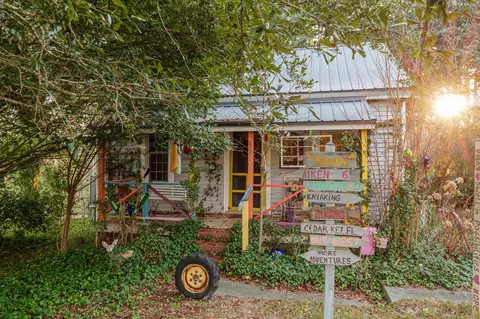 32 Green St, Aiken, SC 29801