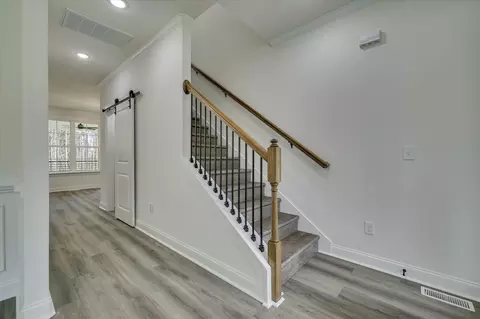 Entry Way - 805 Leslie Ct, Evans, GA 30809 photo 8 of 10