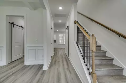 Entry Way - 805 Leslie Ct, Evans, GA 30809 photo 2 of 10