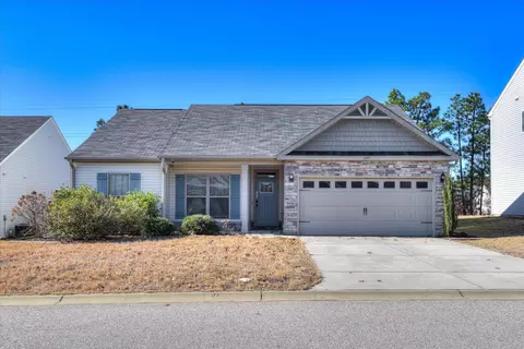 207 Almond Dr, Graniteville, SC 29829