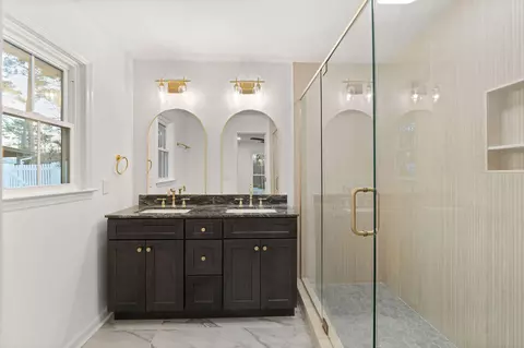 Bath - 3434 Heather Dr, Augusta, GA 30909 photo 4 of 7
