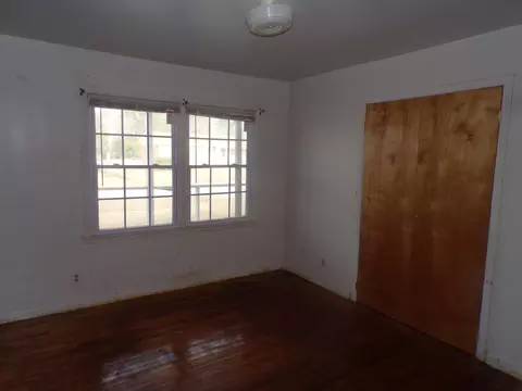 Bedroom - 841 Mobley St, Thomson, GA 30824 photo 2 of 3