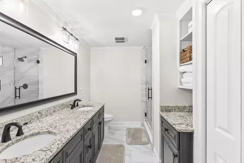 Bath - 4572 Craig Dr, Evans, GA 30809 photo 2 of 2