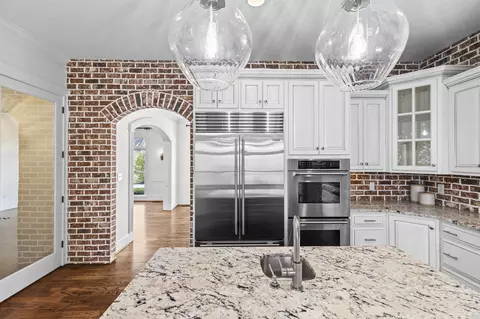 Kitchen - 462 Armstrong Way, Evans, GA 30809 photo 5 of 7