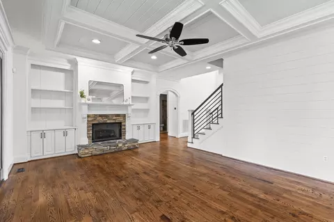 Living - 462 Armstrong Way, Evans, GA 30809 photo 6 of 9