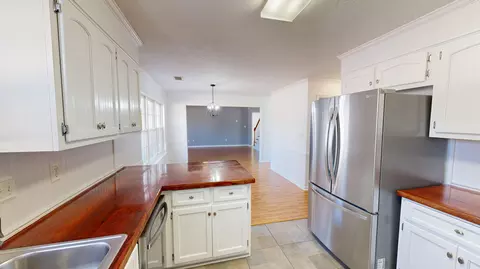 Kitchen - 4072 Quinn Dr, Evans, GA 30809 photo 3 of 3