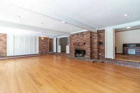 Living - 3134 Walton Way, Augusta, GA 30909 photo 14 of 16