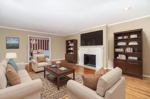Living - 3134 Walton Way, Augusta, GA 30909 photo 4 of 16