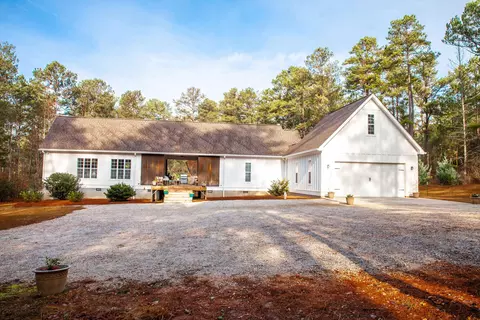 6203 Ridge Rd, Appling, GA 30802