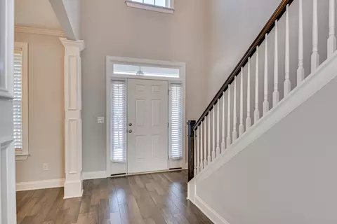 Entry Way - 2228 Kendall Park Dr, Evans, GA 30809 photo 6 of 9