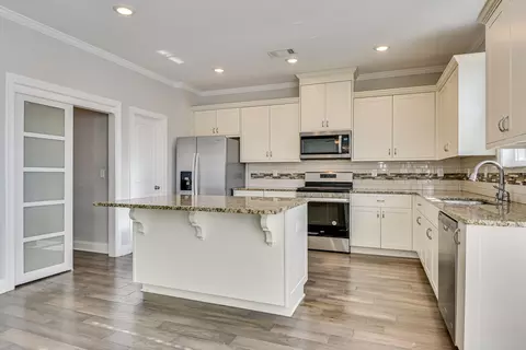Kitchen - 2228 Kendall Park Dr, Evans, GA 30809 photo 2 of 3