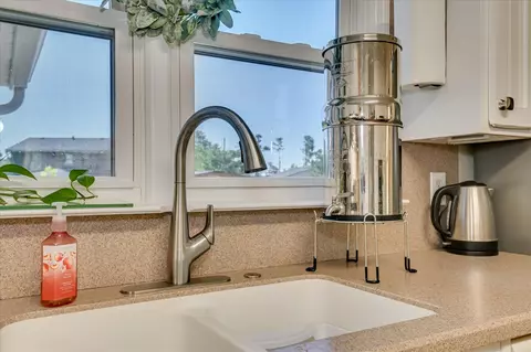Kitchen - 225 Simmons Ct, Augusta, GA 30907 photo 2 of 5