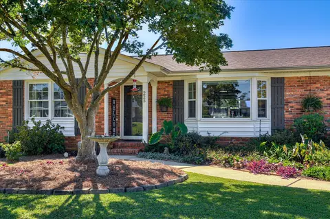 Exterior - 225 Simmons Ct, Augusta, GA 30907 photo 4 of 14