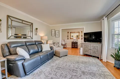Living - 225 Simmons Ct, Augusta, GA 30907 photo 3 of 3