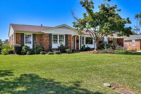 Exterior - 225 Simmons Ct, Augusta, GA 30907 photo 3 of 14