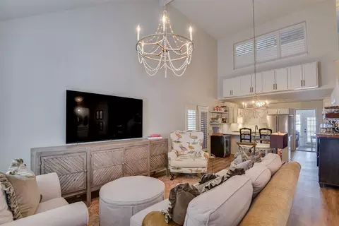 Living - 625 Dunloe Cir, Evans, GA 30809 photo 1 of 3
