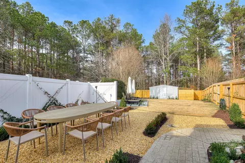 Exterior - 625 Dunloe Cir, Evans, GA 30809 photo 6 of 10
