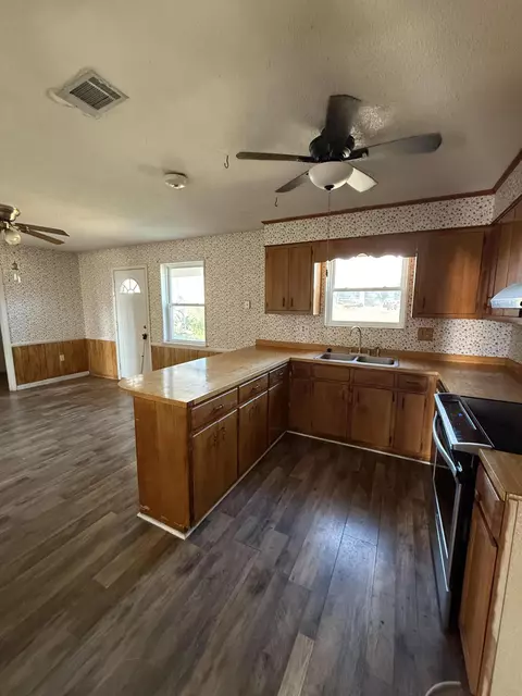 Kitchen - 3005 Griffis Ct, Augusta, GA 30906 photo 2 of 2