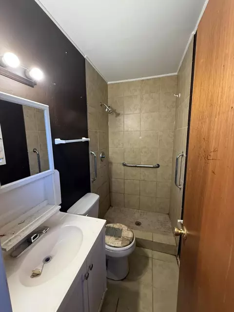 Bath - 3005 Griffis Ct, Augusta, GA 30906 photo 2 of 2