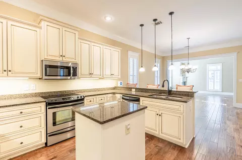 Kitchen - 960 Mitchell Ln, Evans, GA 30809 photo 2 of 4