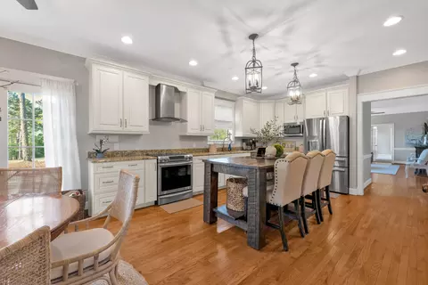 Kitchen - 3159 NW Twin Pine Rd, Thomson, GA 30824 photo 2 of 4