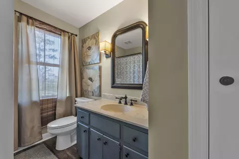 Bath - 3159 NW Twin Pine Rd, Thomson, GA 30824 photo 2 of 5