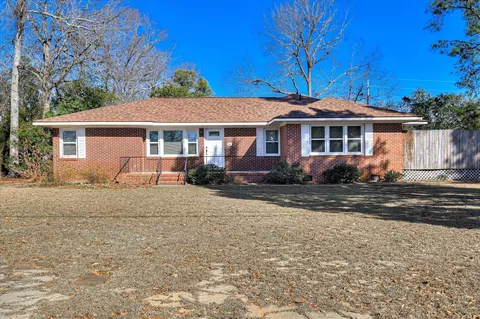 311 Forest St, Louisville, GA 30434