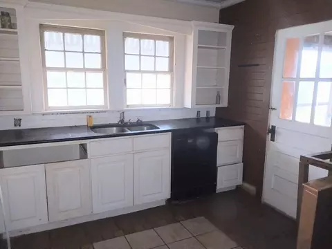 Kitchen - 135 E Trippe St, Harlem, GA 30814 photo 3 of 3