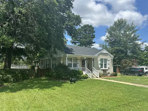 1117 Rosemary Dr, Louisville, GA 30434