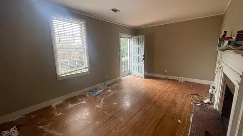 Living - 1731 Oak Dr, Augusta, GA 30904 photo 1 of 5