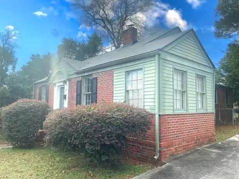 Exterior - 1731 Oak Dr, Augusta, GA 30904 photo 3 of 10