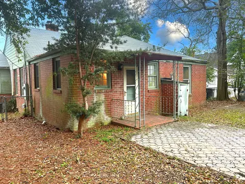 Exterior - 1731 Oak Dr, Augusta, GA 30904 photo 6 of 10