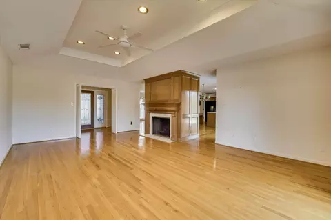 Living - 709 Whittingtons Rdg, Evans, GA 30809 photo 3 of 5