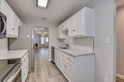Kitchen - 130 Barts Dr, Augusta, GA 30909 photo 4 of 4