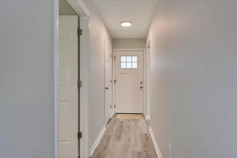 Entry Way - 130 Barts Dr, Augusta, GA 30909 photo 1 of 3