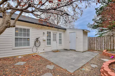 Exterior - 130 Barts Dr, Augusta, GA 30909 photo 6 of 8