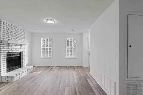Living - 1883 Neptune Dr, Augusta, GA 30906 photo 3 of 3