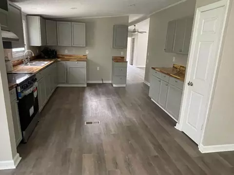 Kitchen - 811 Frances Dr, Thomson, GA 30824 photo 1 of 1