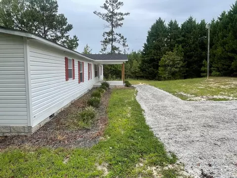 Exterior - 811 Frances Dr, Thomson, GA 30824 photo 2 of 3