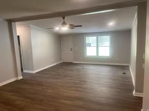 Living - 811 Frances Dr, Thomson, GA 30824 photo 1 of 4