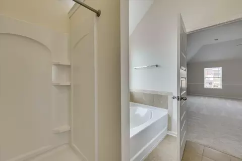 Bath - 5118 Devon Ln, Augusta, GA 30909 photo 3 of 5
