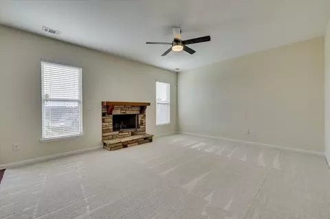 Living - 5118 Devon Ln, Augusta, GA 30909 photo 3 of 11