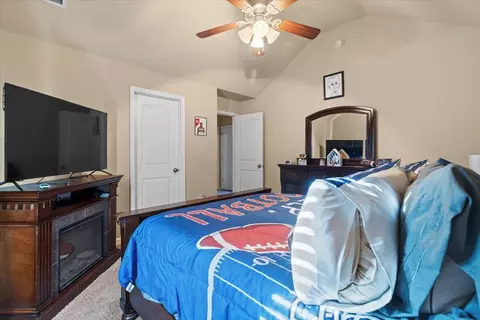 Bedroom - 2082 Willhaven Dr, Augusta, GA 30909 photo 6 of 8