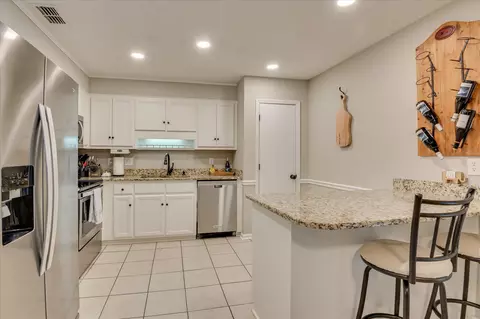 Kitchen - 413 Calloway Road Ext, Evans, GA 30809 photo 2 of 5
