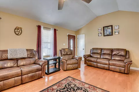 Living - 413 Calloway Road Ext, Evans, GA 30809 photo 1 of 1
