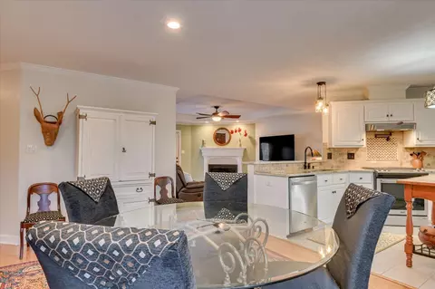 Dining - 5123 Windmill Pl, Evans, GA 30809 photo 3 of 6