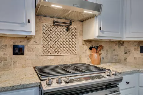 Kitchen - 5123 Windmill Pl, Evans, GA 30809 photo 4 of 7