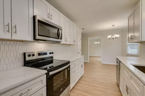 Kitchen - 4770 Red Leaf Ct, Martinez, GA 30907 photo 3 of 4